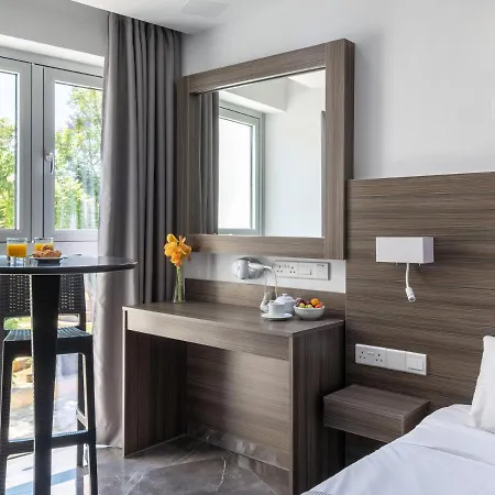 Charming, Splendid And Bright Apartment In Sunny Ayia Napa All Yours 公寓 *